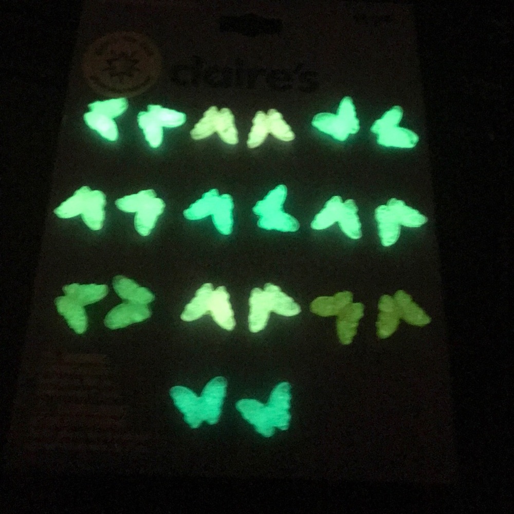🌻3/$15🌻Glow-in-the-Dark Butterfly Stud Earrings 10 pair